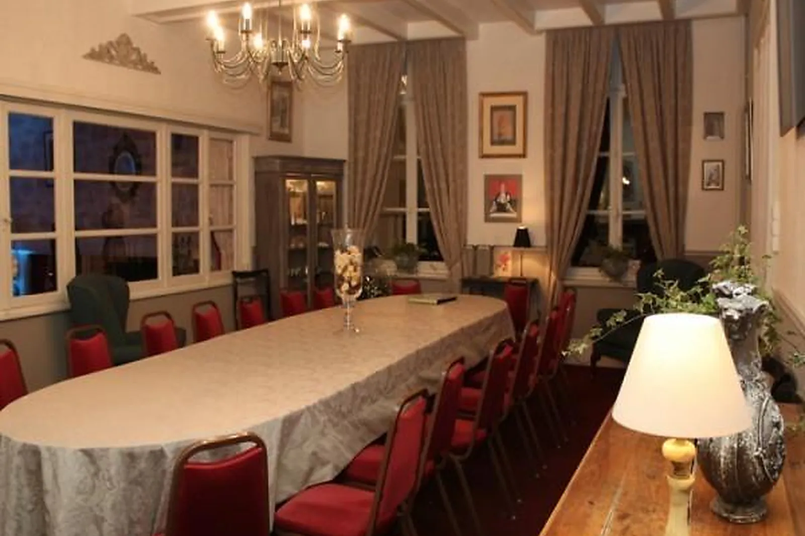 Lieux événementiels, LE PRÉ FLEURI