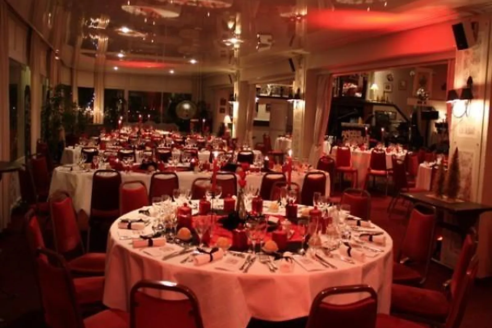 Lieux événementiels, LE PRÉ FLEURI