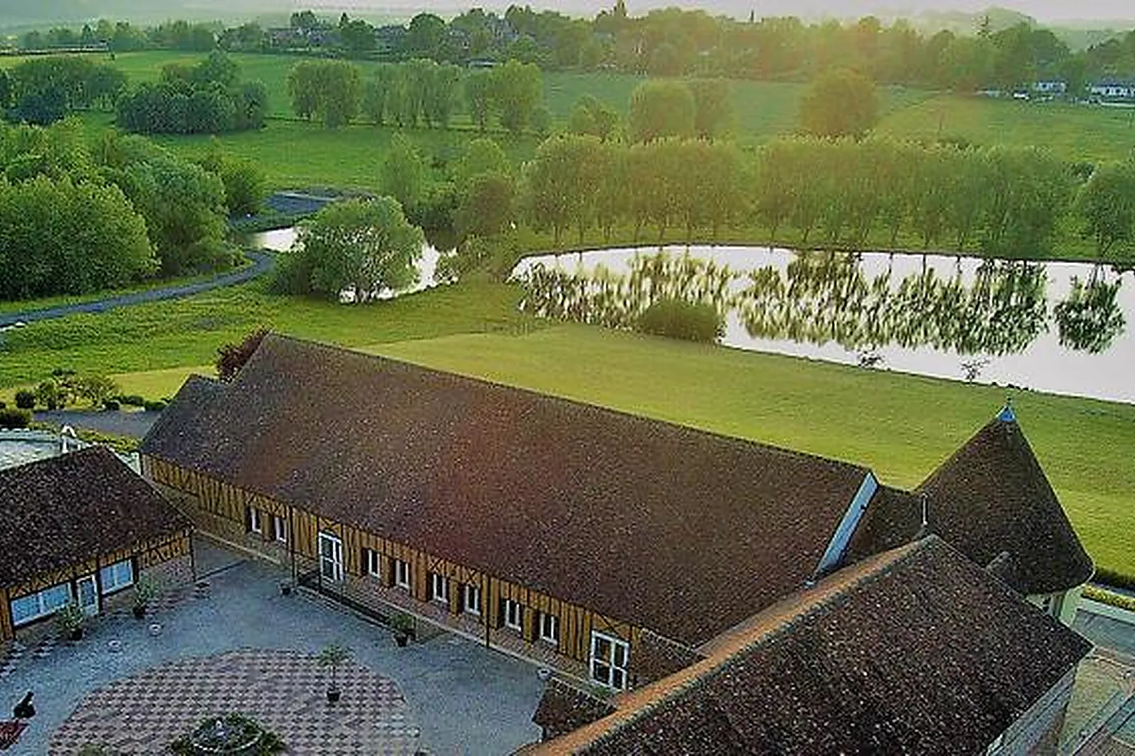 Lieux événementiels, LE PRÉ MARIE DE ONS-EN-BRAY