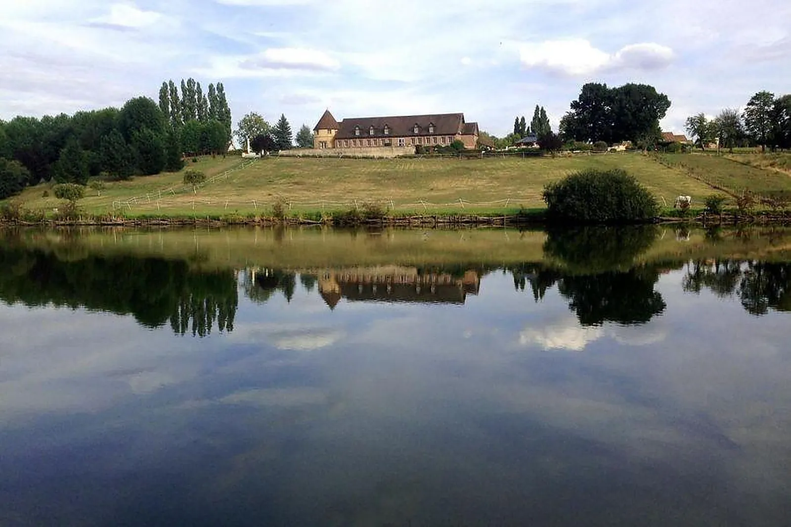 Lieux événementiels, LE PRÉ MARIE DE ONS-EN-BRAY