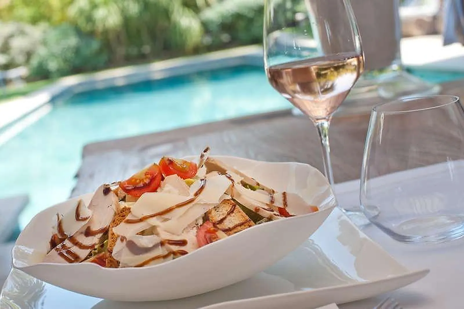 Lieux événementiels, LE PRÉ DE LA MER