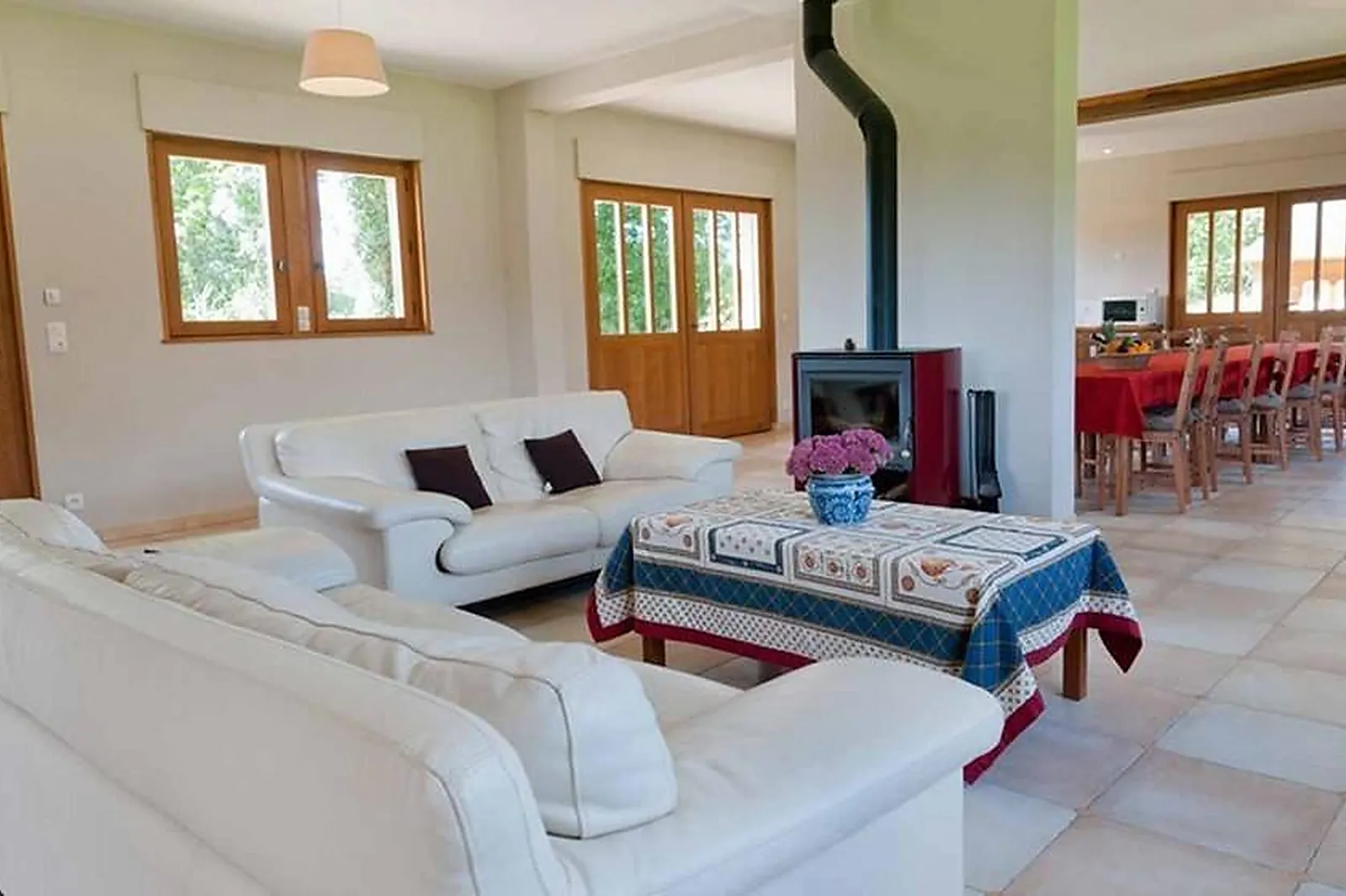 Lieux événementiels, LE PRESSOIR DE TOURGÉVILLE