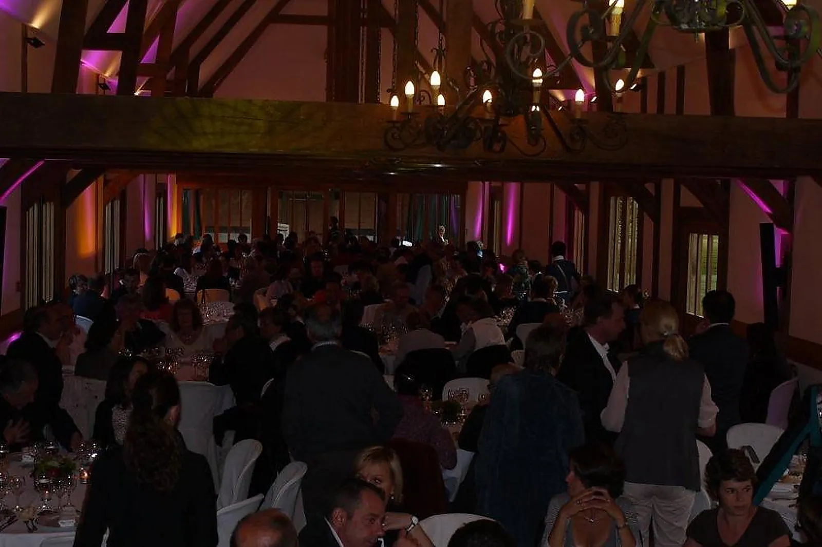 Lieux événementiels, LE PRESSOIR DE TOURGÉVILLE