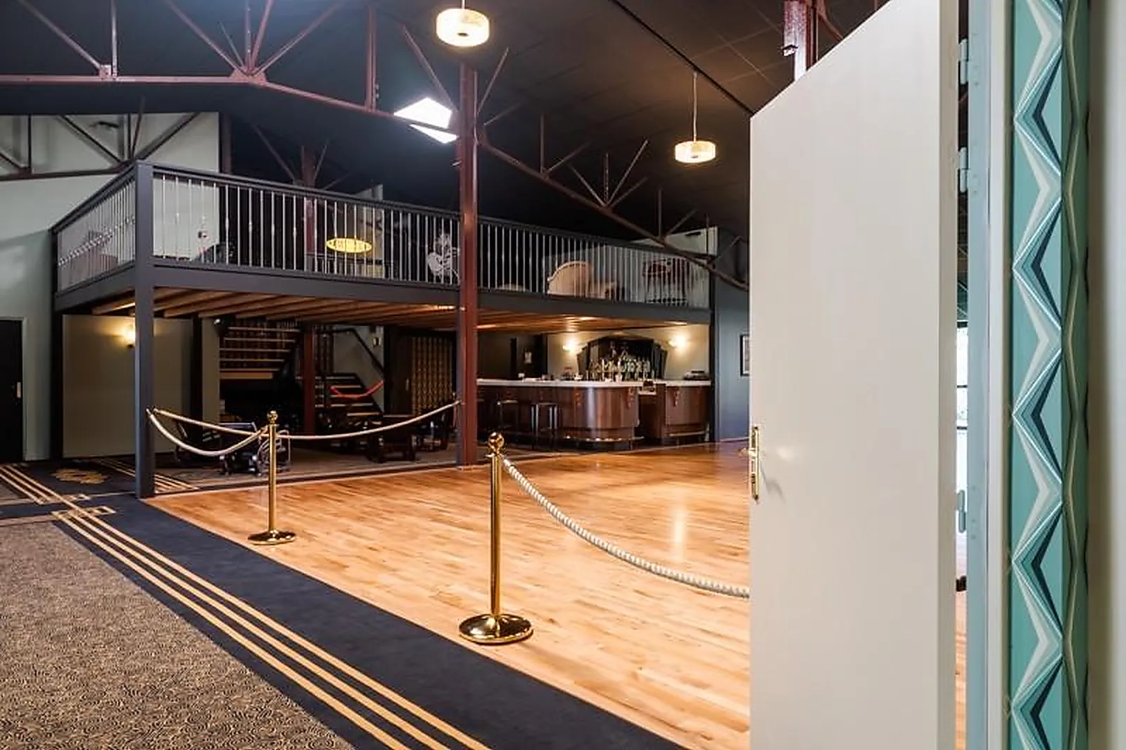 Lieux événementiels, LE PRESTIGE