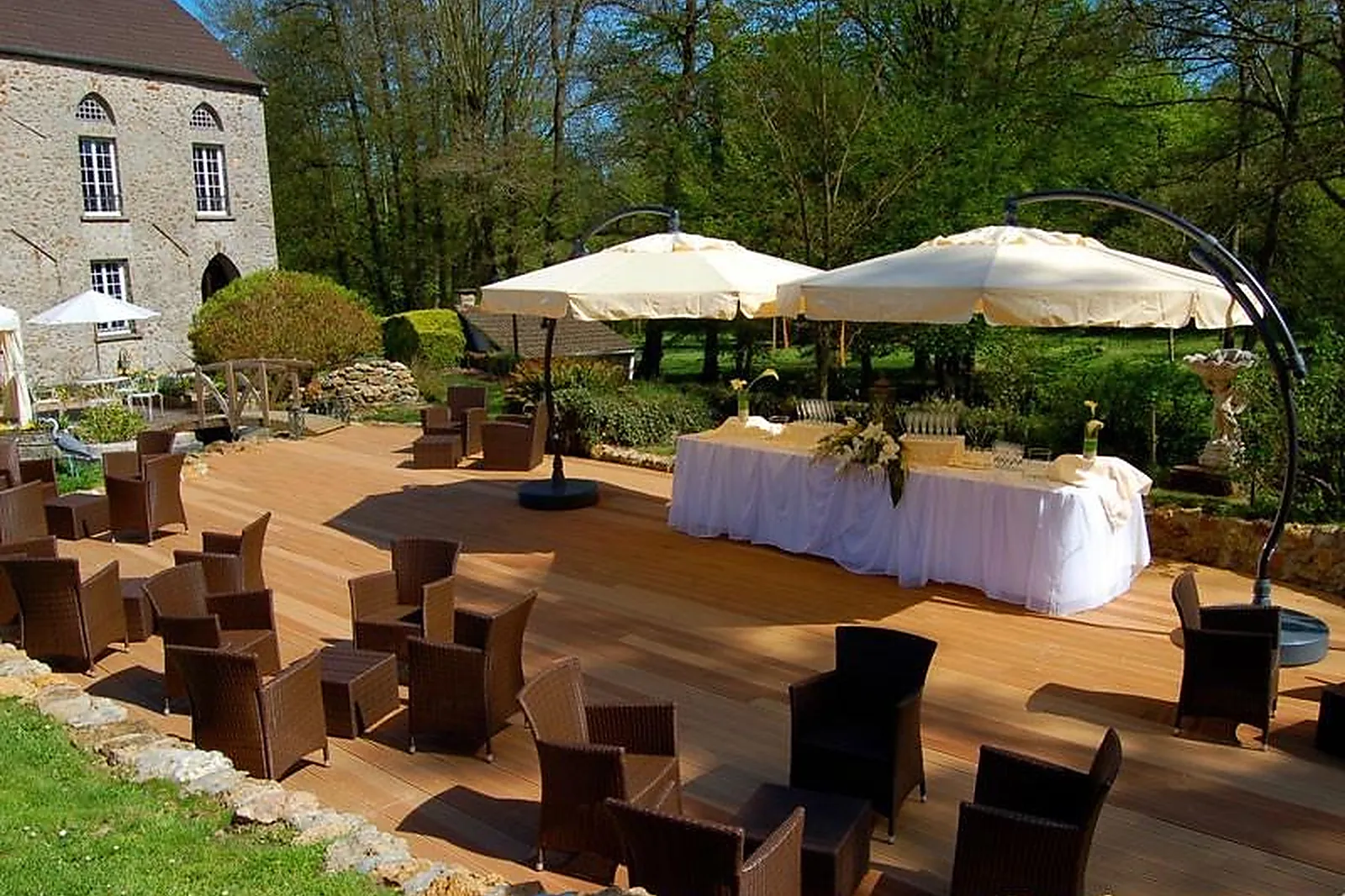 Lieux événementiels, LE PRIEURÉ DE SAINT CYR