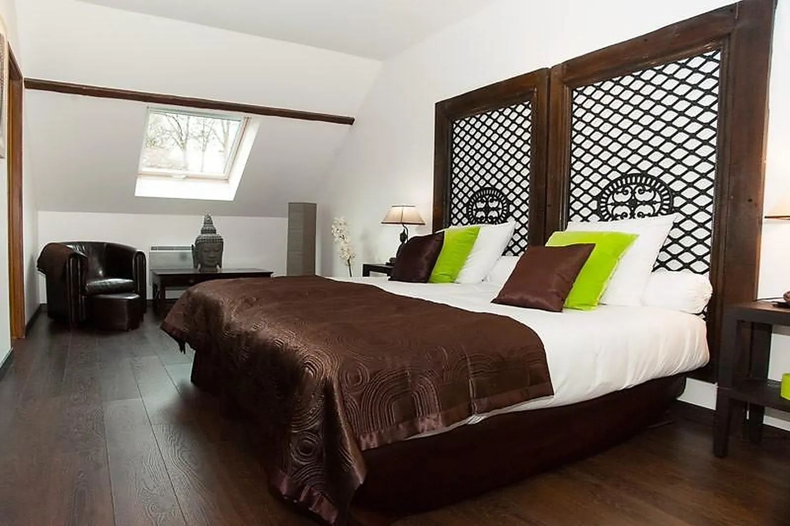 Lieux événementiels, LE PRIEURÉ DE SAINT CYR