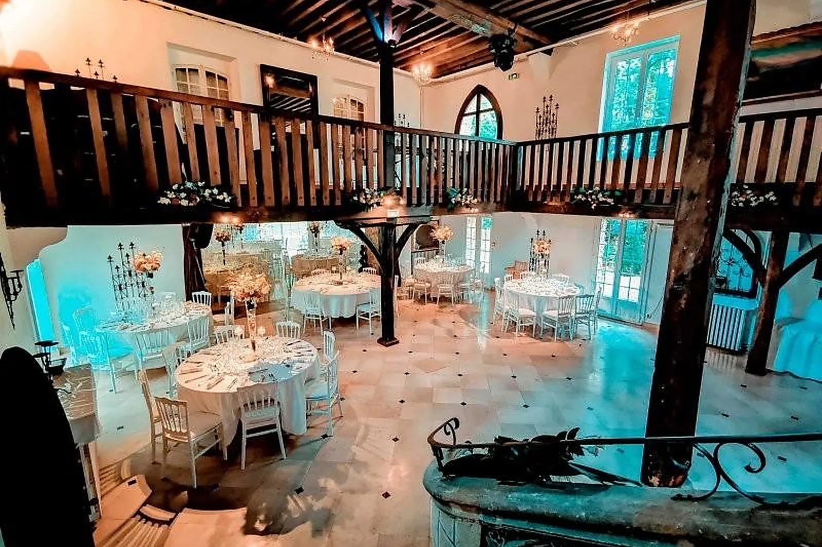 Lieux événementiels, LE PRIEURÉ DE SAINT CYR