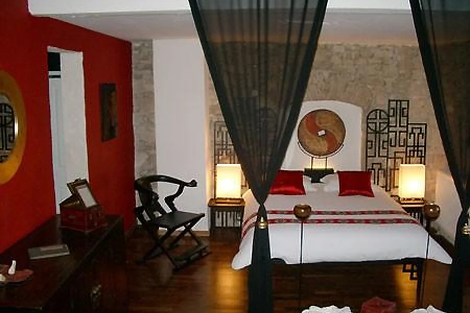 Lieux événementiels, LE PRIEURÉ DES SOURCES