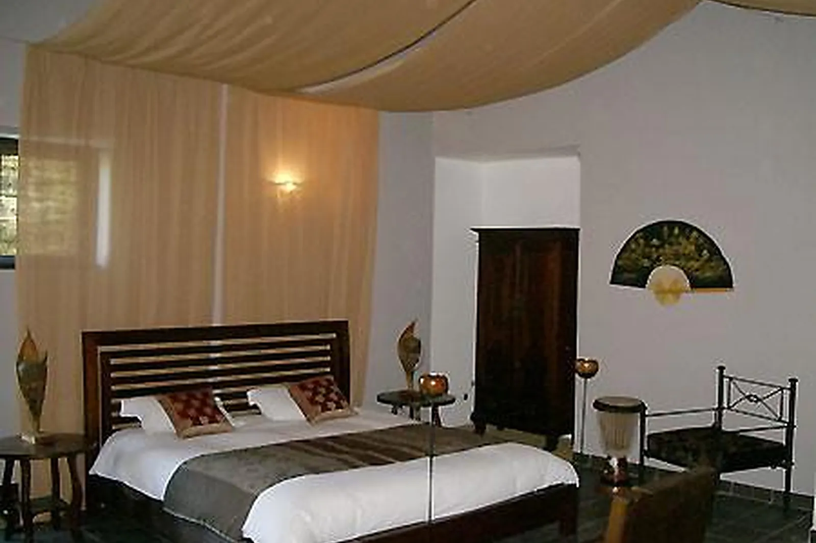 Lieux événementiels, LE PRIEURÉ DES SOURCES