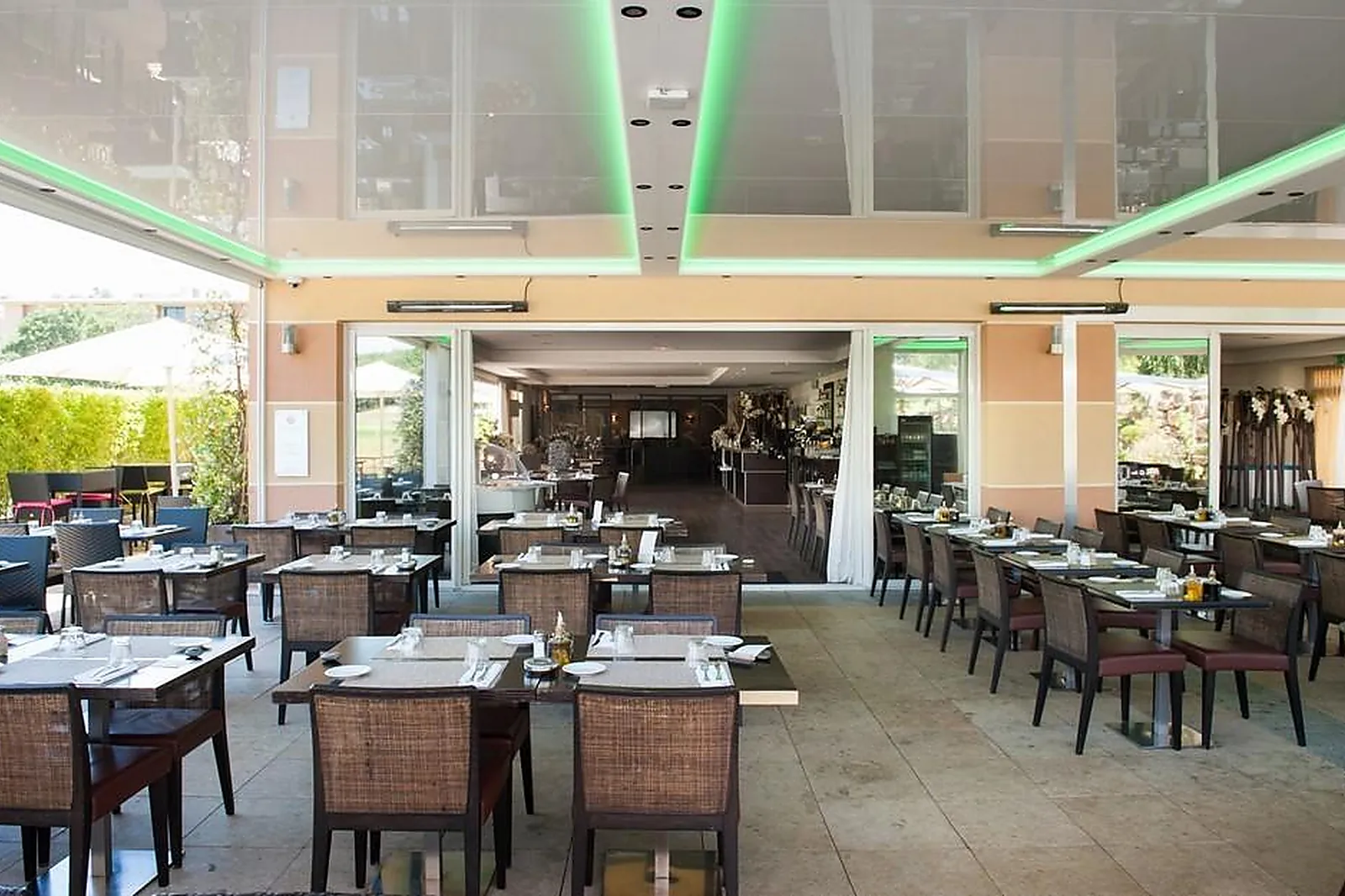 Lieux événementiels, LE PROVENÇAL GOLF