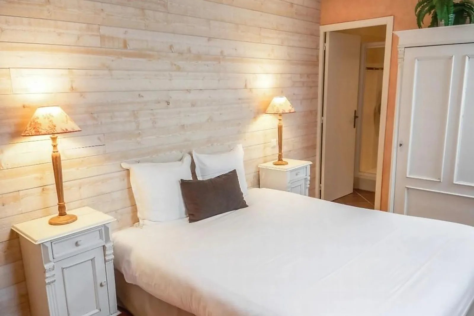 Lieux événementiels, LE QUAI FLEURI