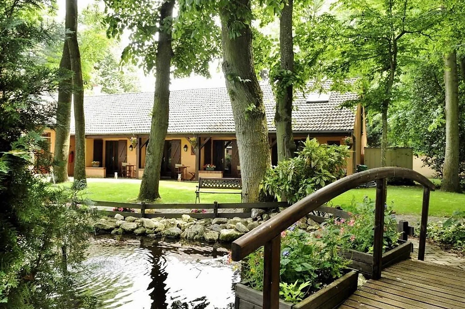 Lieux événementiels, LE QUAI FLEURI