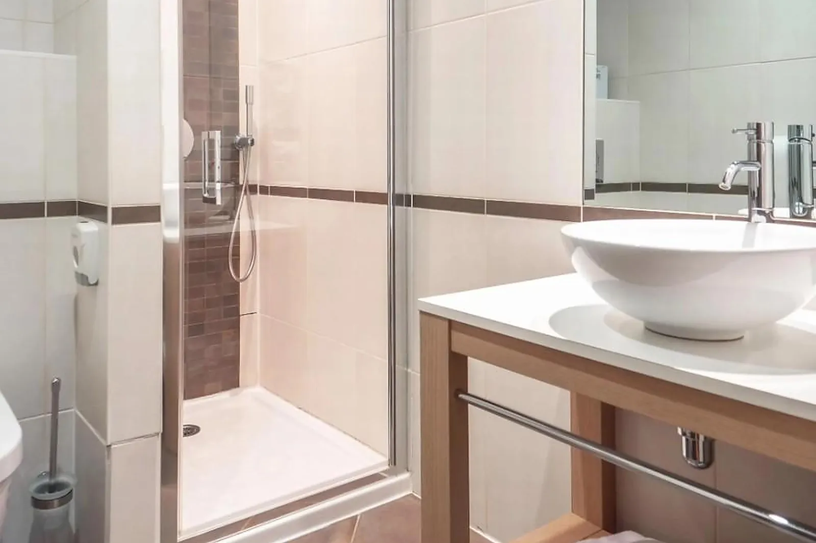 Lieux événementiels, LE QUAI FLEURI