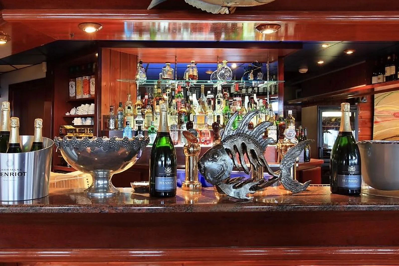 Lieux événementiels, LE QUERRIEN