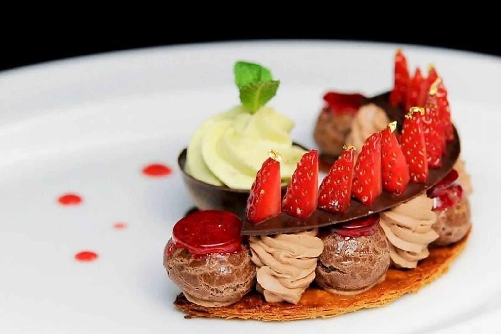 Lieux événementiels, LE QUINCANGROGNE