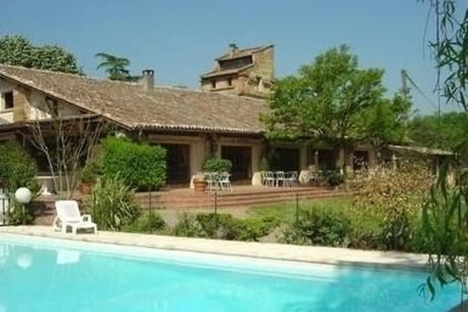 Lieux événementiels, LE RATELIER