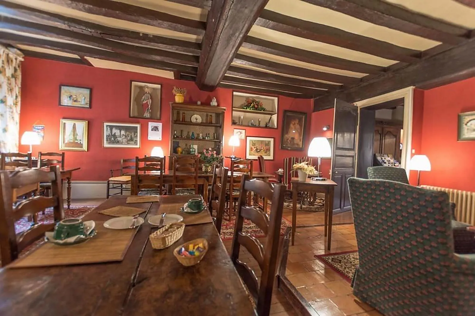 Lieux événementiels, LE RELAIS CICÉRO