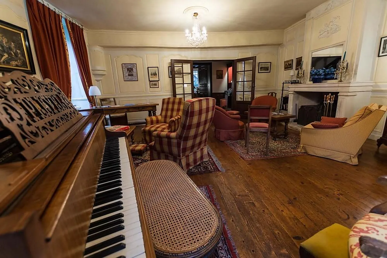 Lieux événementiels, LE RELAIS CICÉRO