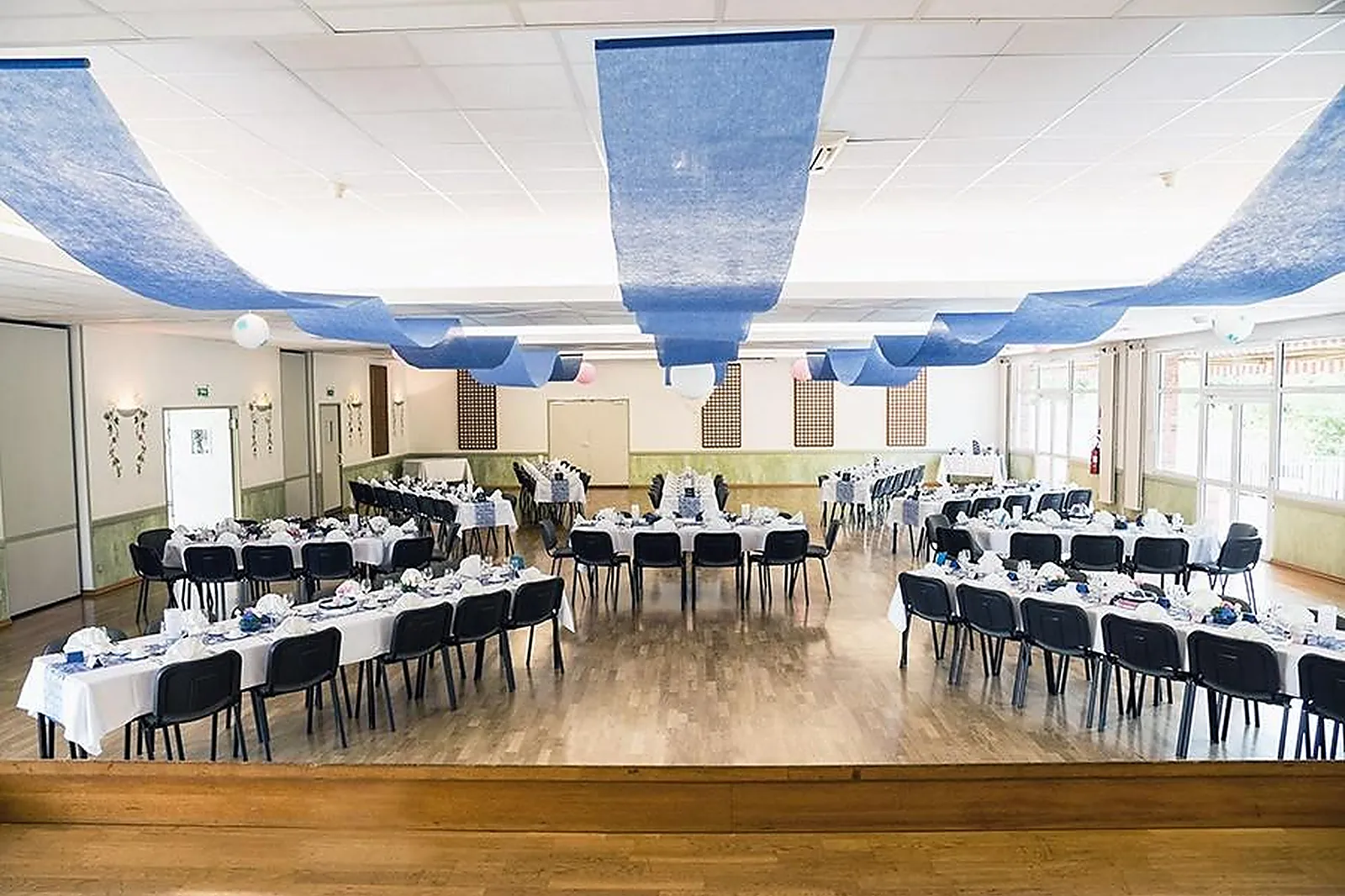 Lieux événementiels, LE RELAIS GLAINOIS