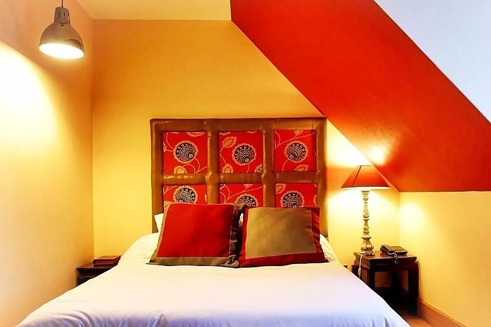 Lieux événementiels, LE RELAIS LOUIS XI