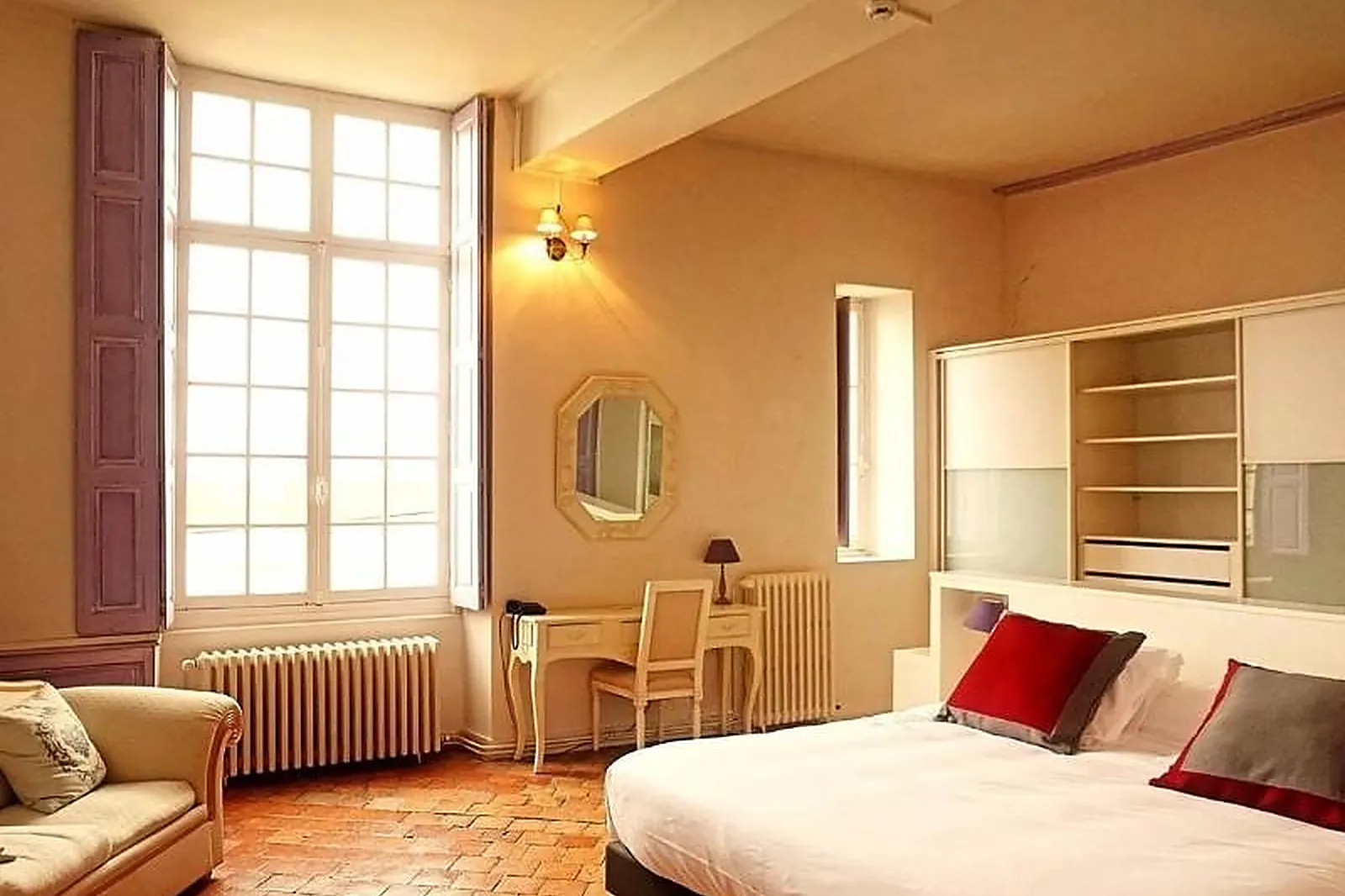 Lieux événementiels, LE RELAIS LOUIS XI