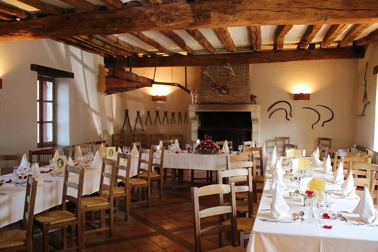 Lieux événementiels, LE RELAIS SAINT JACQUES DE TOURNOISIS