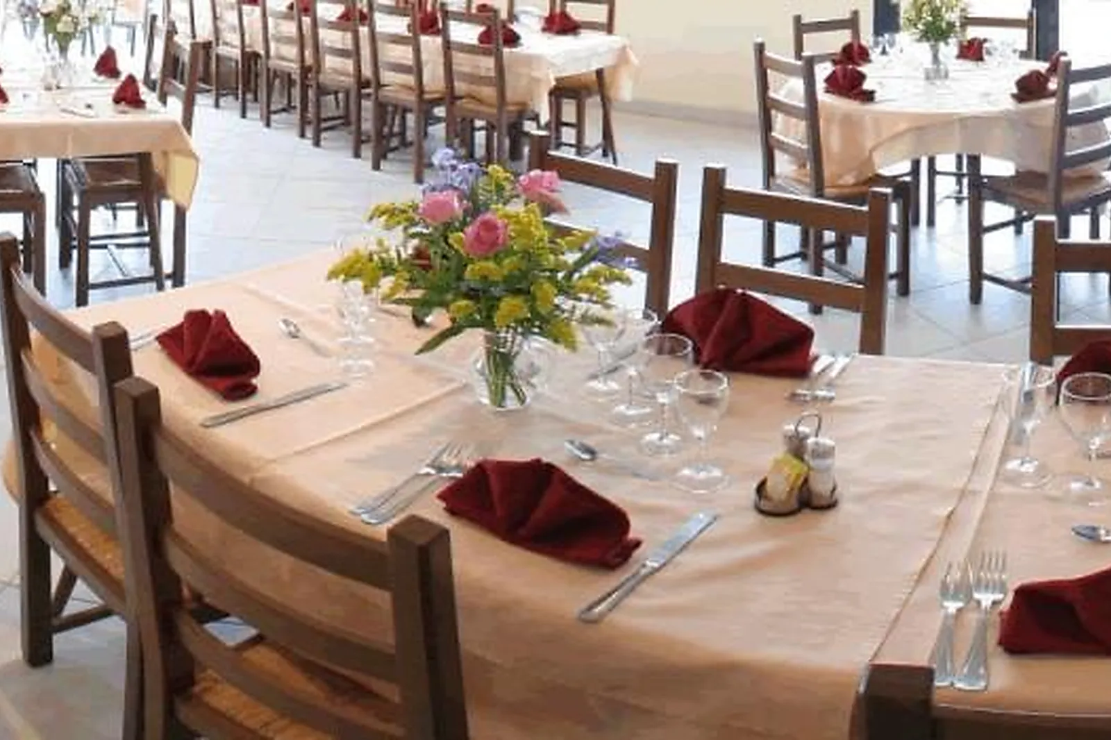 Lieux événementiels, LE RELAIS DE LOCH LAË