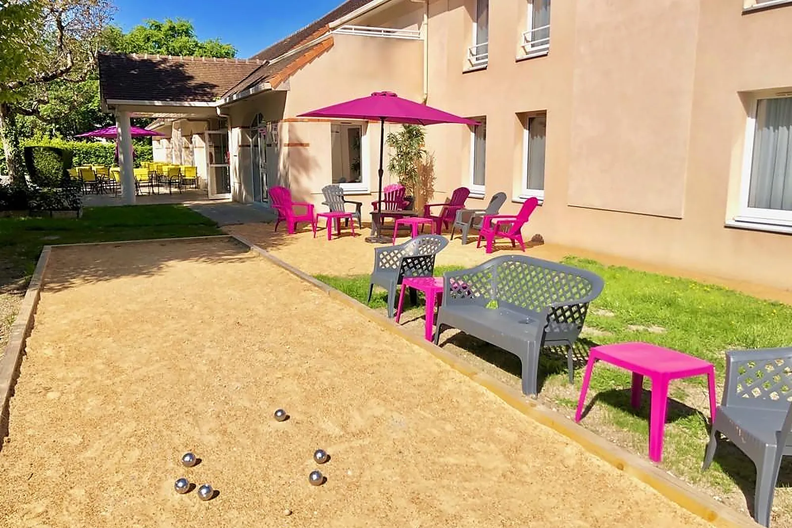 Lieux événementiels, LE RELAIS DE VOISINS