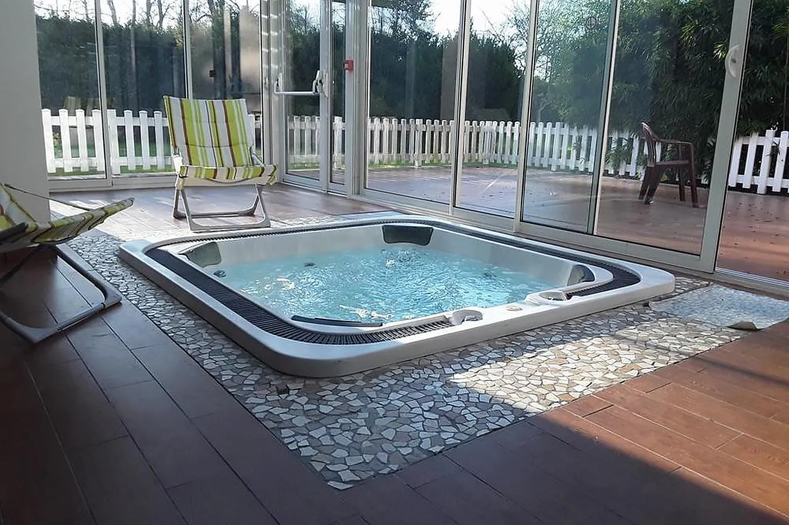 Lieux événementiels, LE RELAIS DE VOISINS