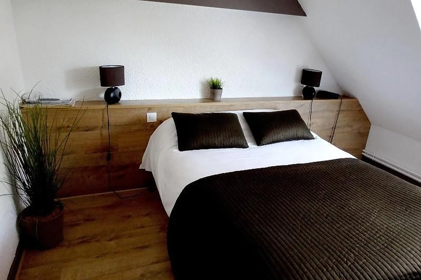 Lieux événementiels, LE RELAIS DE LA SANS FOND