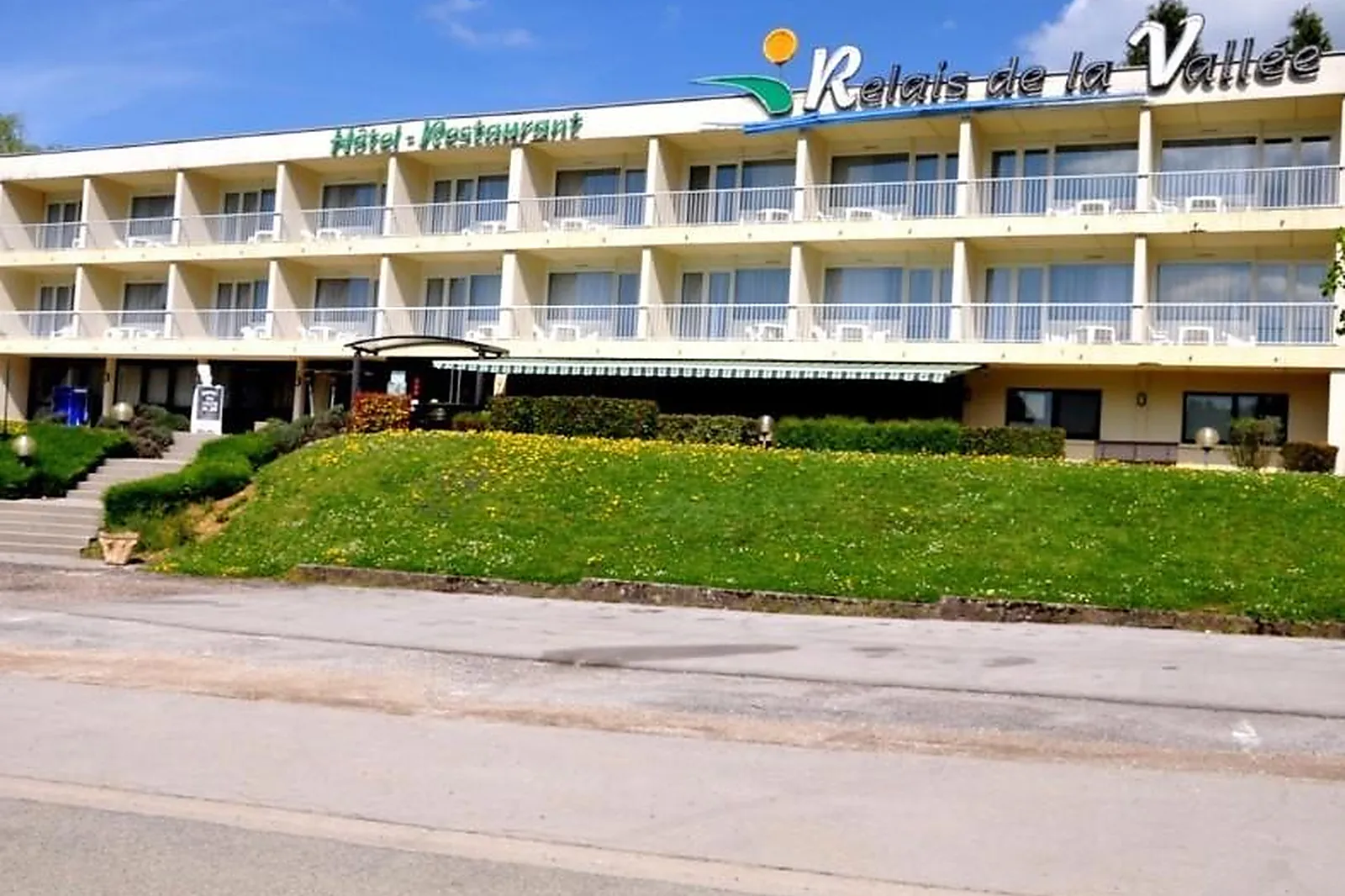 Lieux événementiels, LE RELAIS DE LA VALLÉE