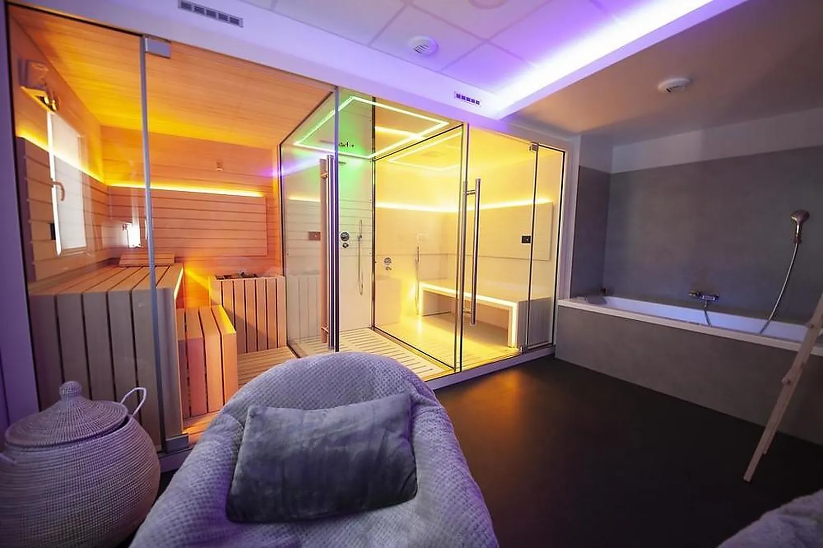 Lieux événementiels, LE RELAIS DES PUYS