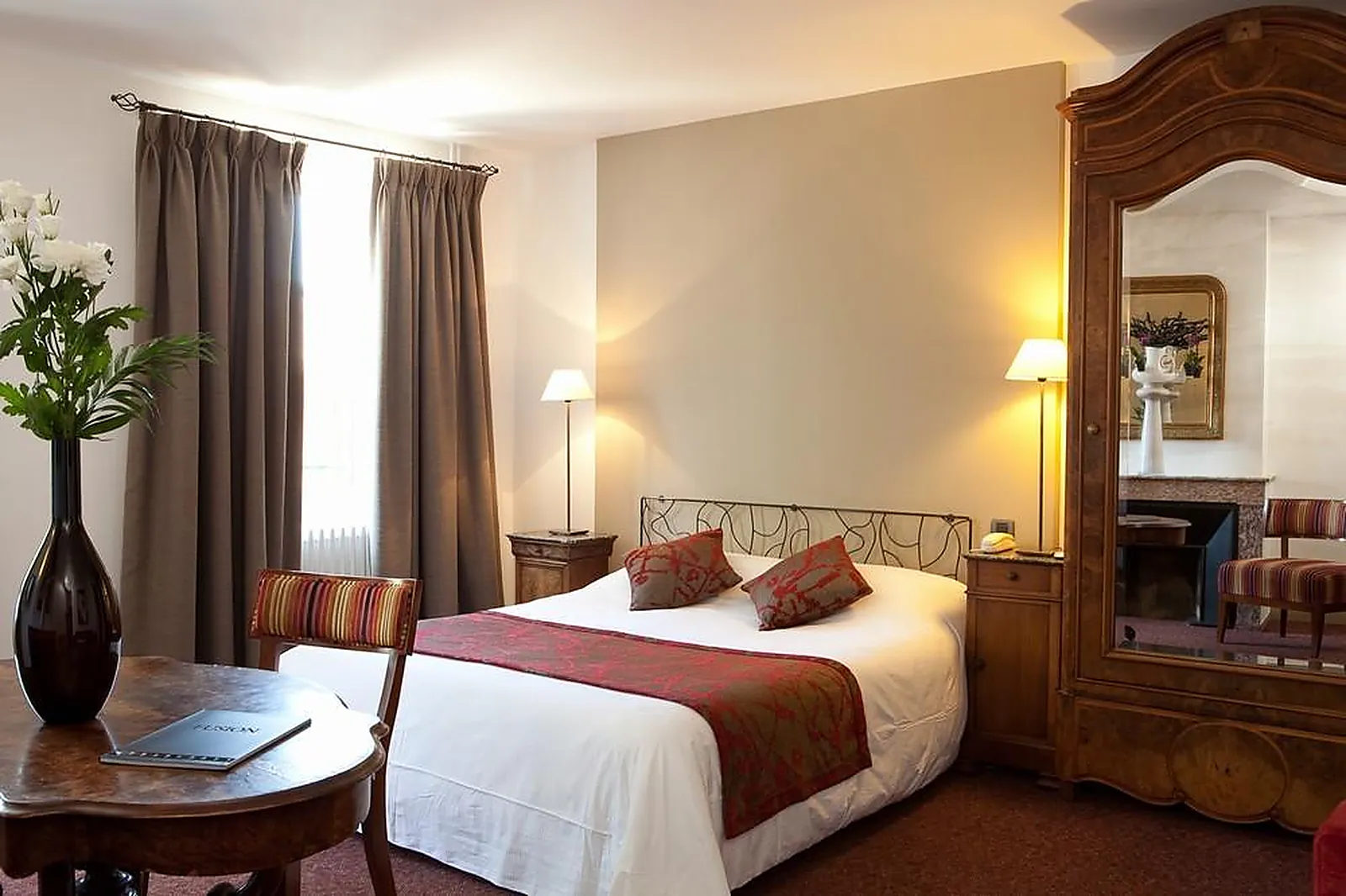 Lieux événementiels, LE RELAIS DU ÇATEY