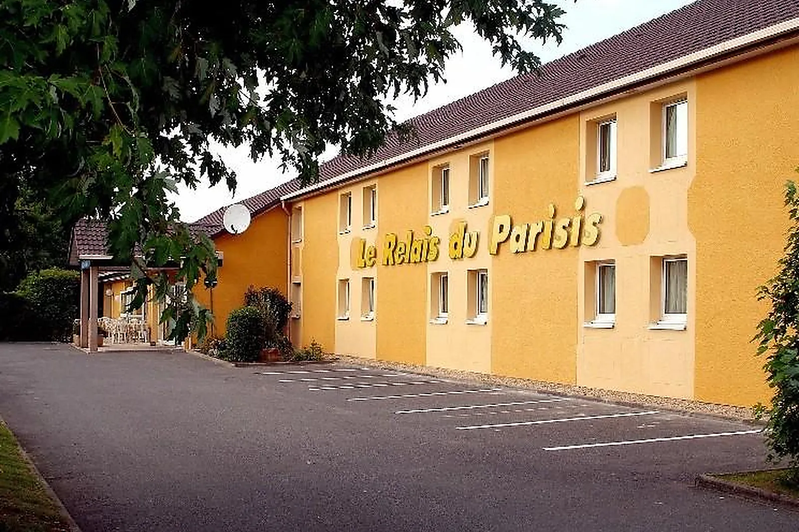 Lieux événementiels, LE RELAIS DU PARISIS