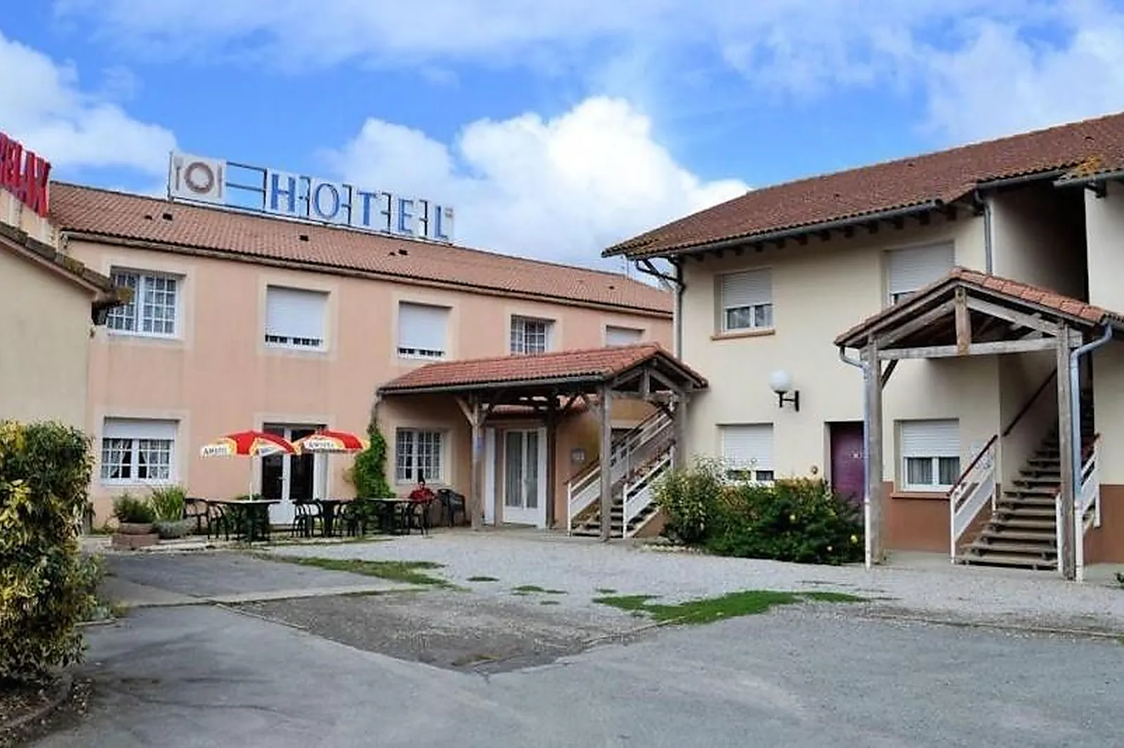 Lieux événementiels, LE RELAX