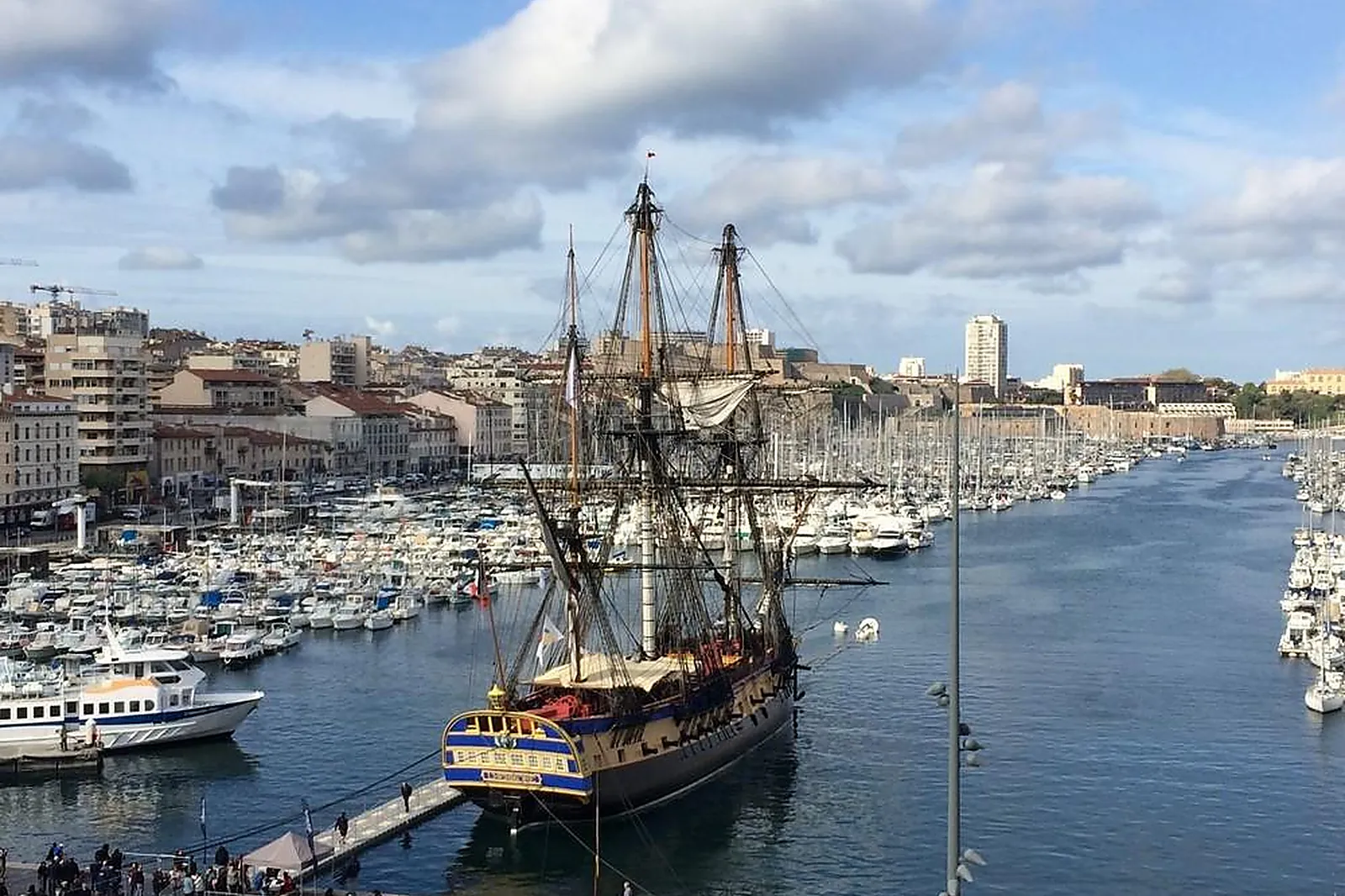 Lieux événementiels, LE REPAIRE DU VIEUX PORT