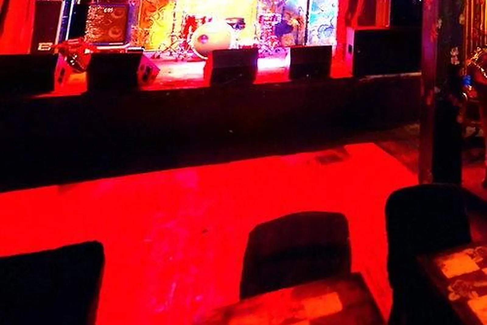 Lieux événementiels, LE RÉSERVOIR