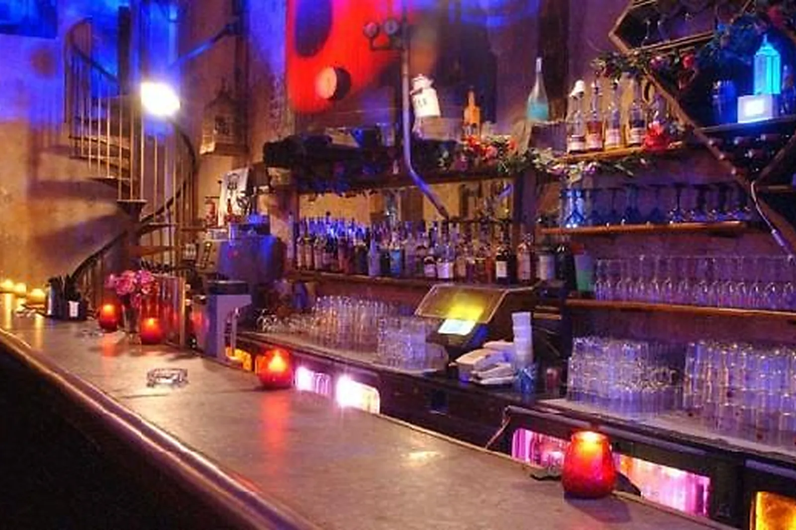 Lieux événementiels, LE RÉSERVOIR