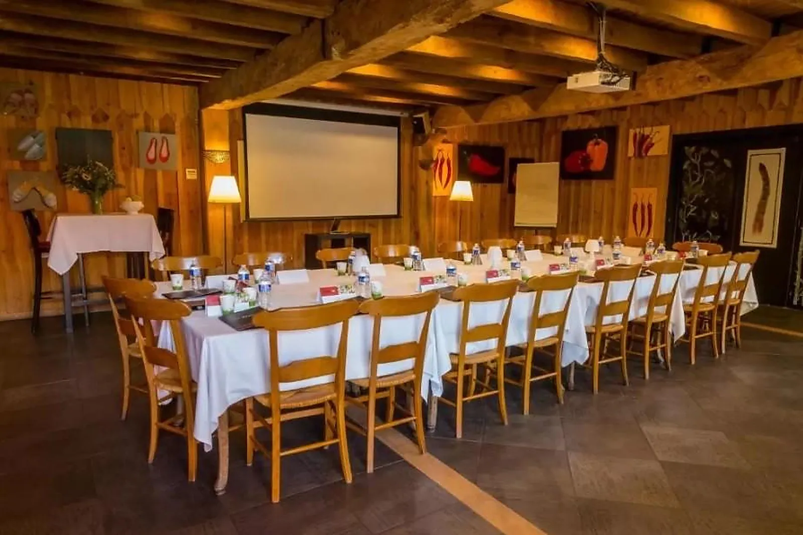 Lieux événementiels, LE RÉSINIER