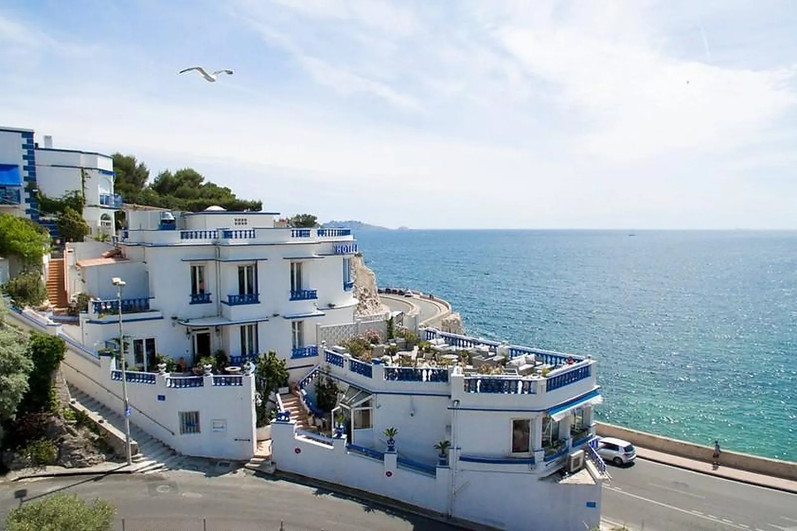 Lieux événementiels, LE RHUL