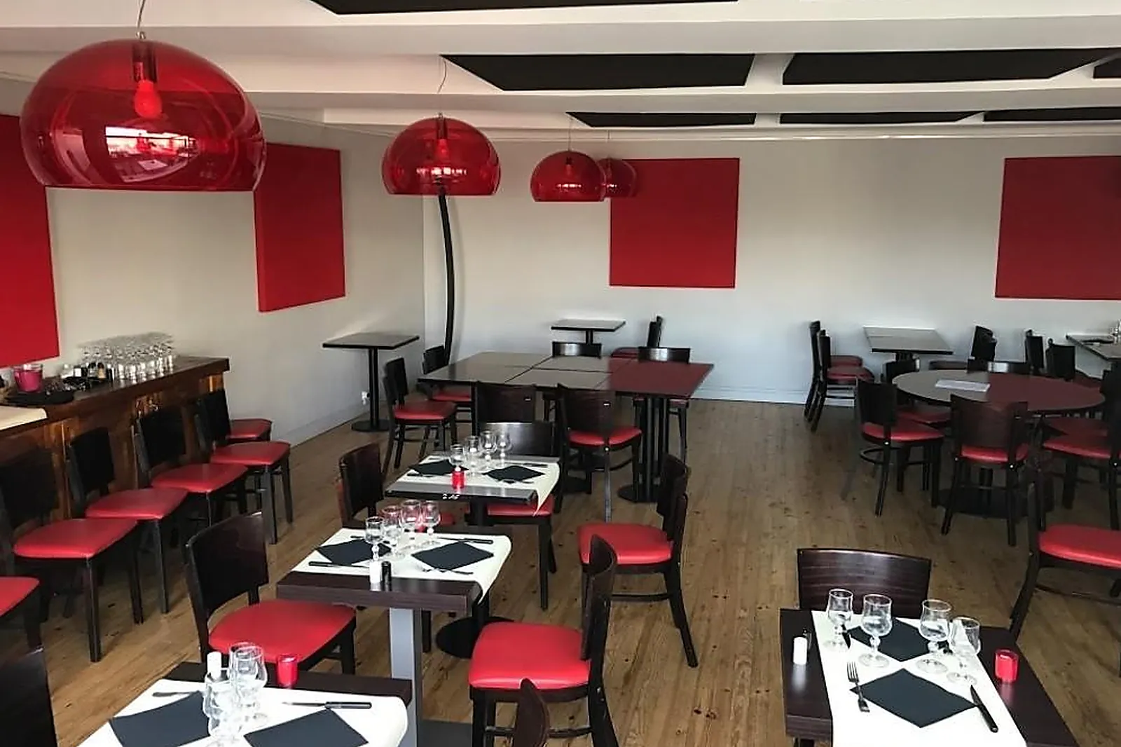 Lieux événementiels, LE RIBOULDINGUE