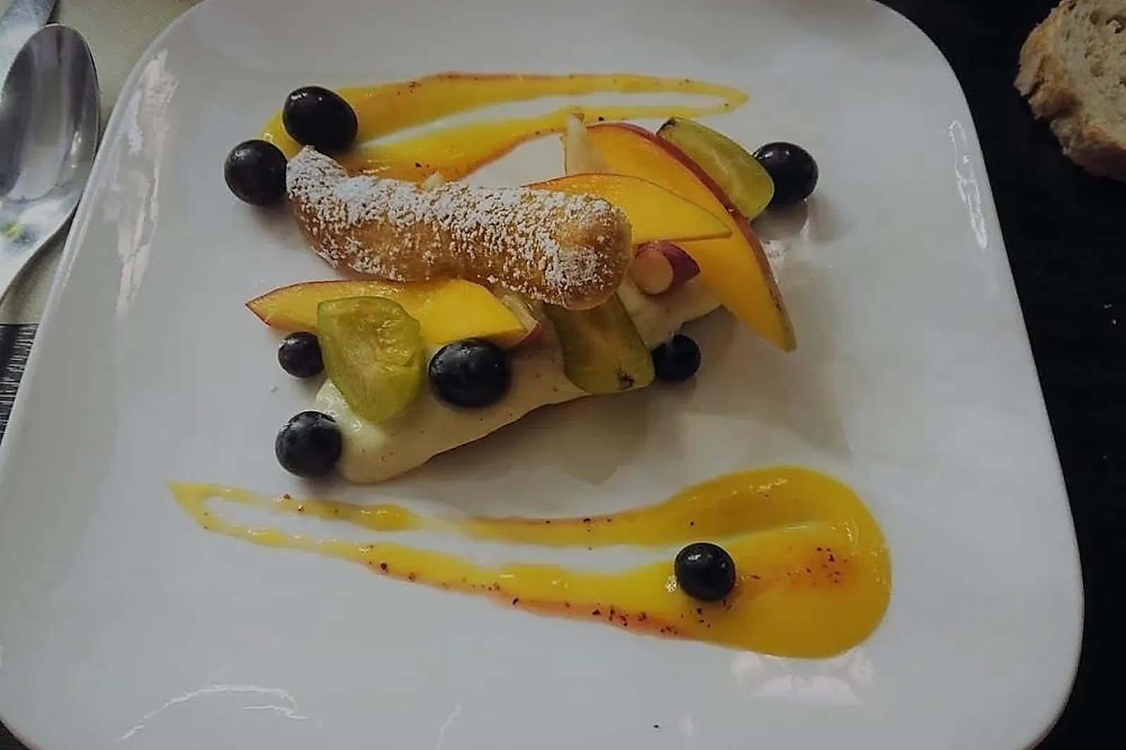 Lieux événementiels, LE RIBOULDINGUE