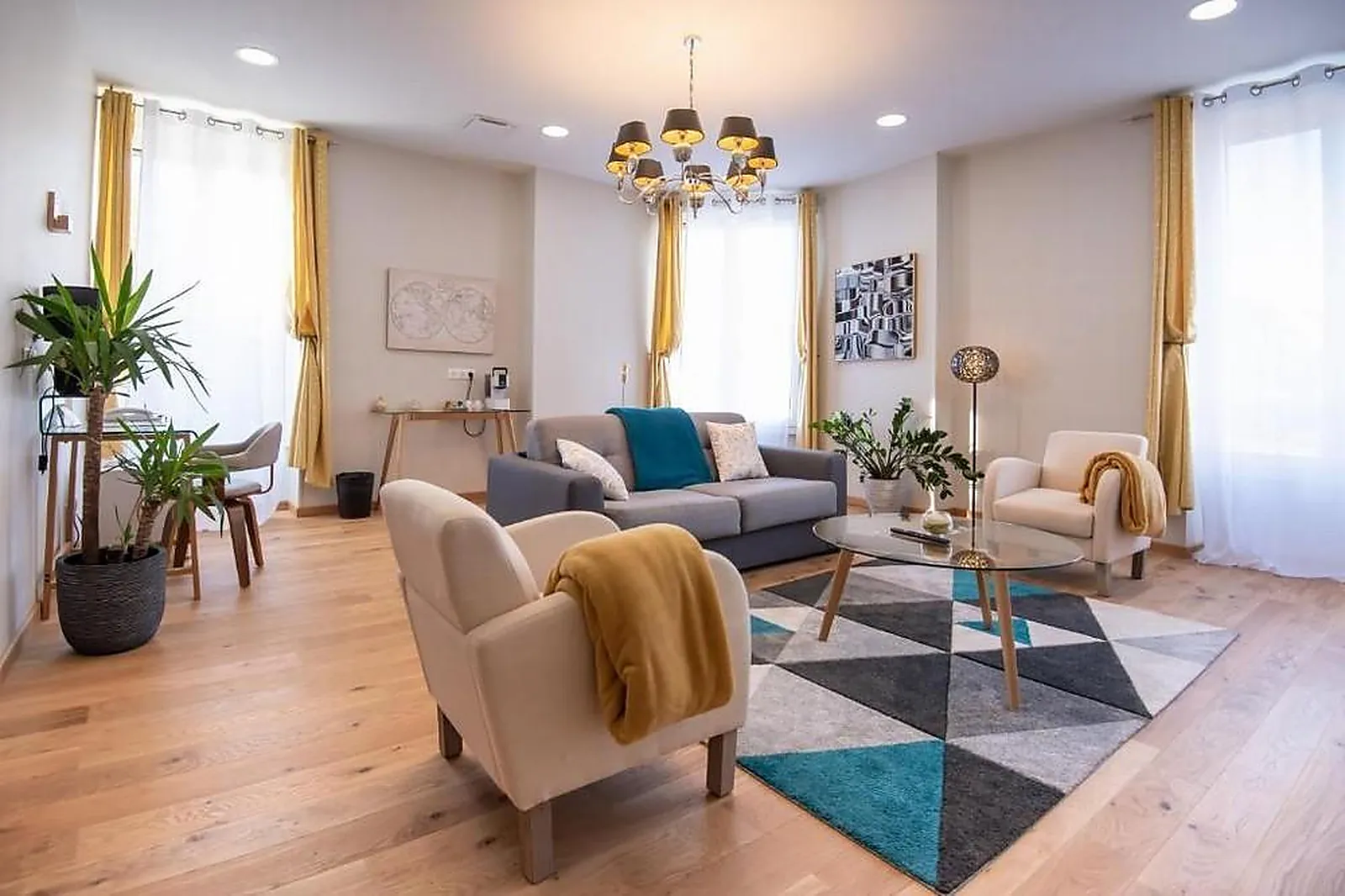 Lieux événementiels, LE RICHE RESTAURANT HÔTEL