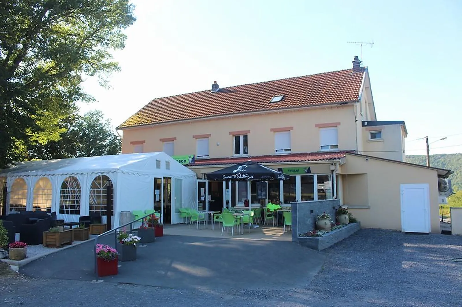 Lieux événementiels, LE ROBINSON