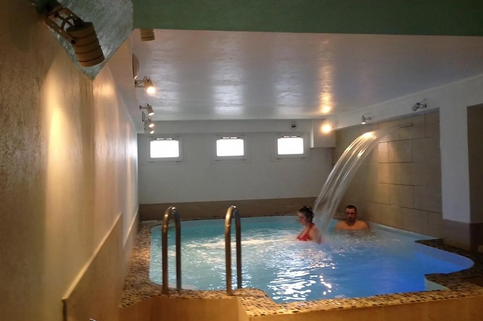 Lieux événementiels, LE ROCHER DU CERF