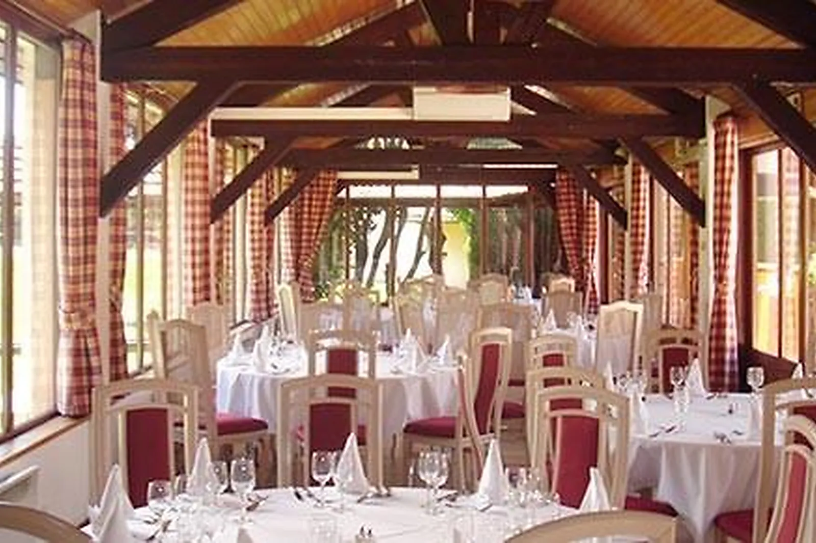 Lieux événementiels, LE ROMA