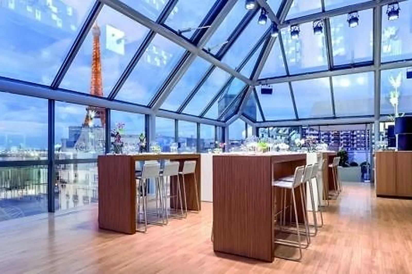 Lieux événementiels, LE ROOFTOP 15