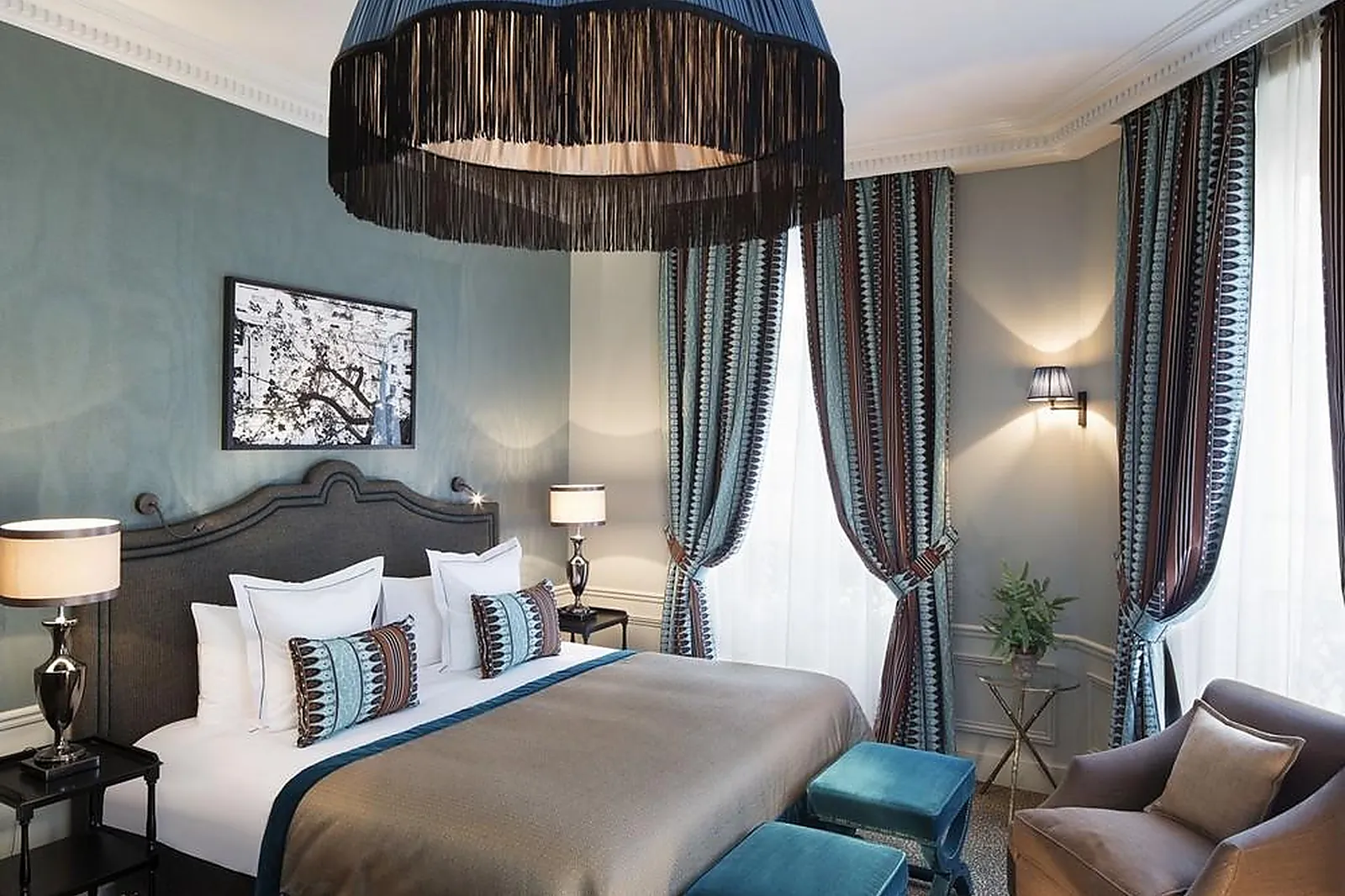 Lieux événementiels, LE SAINT