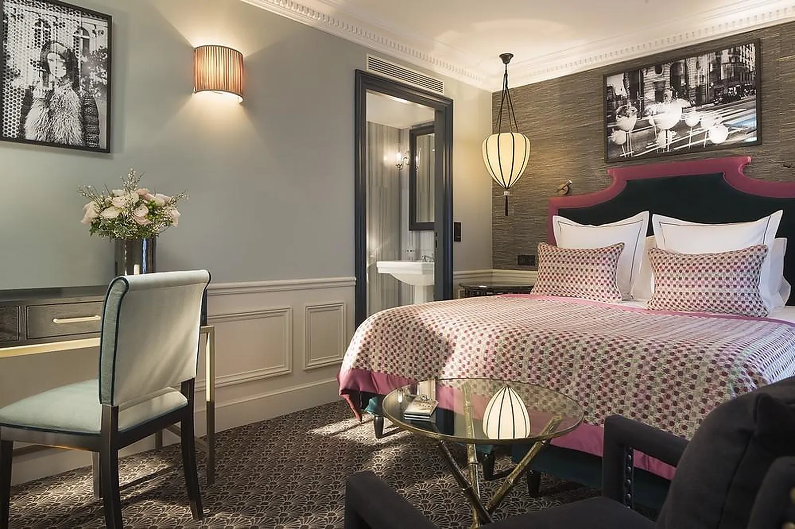 Lieux événementiels, LE SAINT