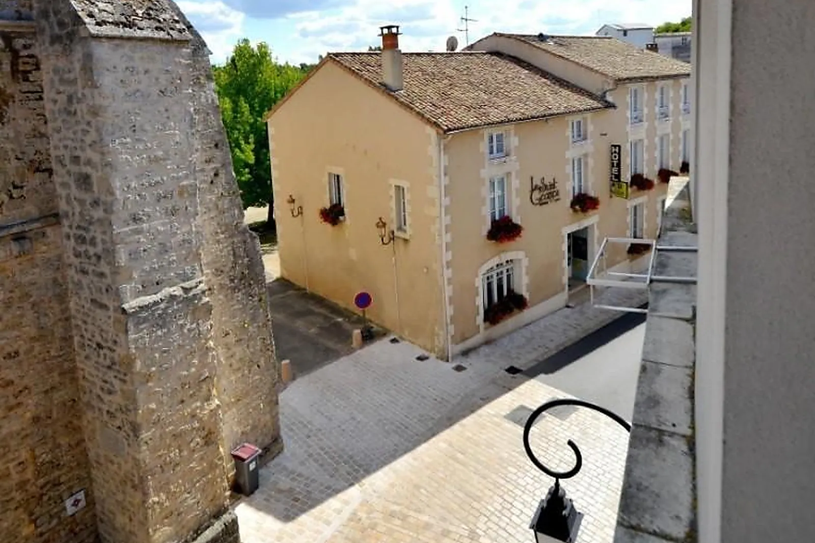 Lieux événementiels, LE SAINT GEORGES DE VIVONNE